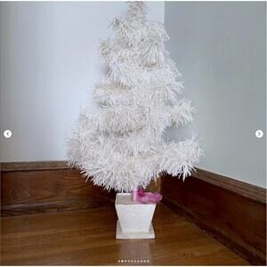 Vintage Christmas Consolidated Novelty White Bottlebrush Tree Wood Mica Base 40"